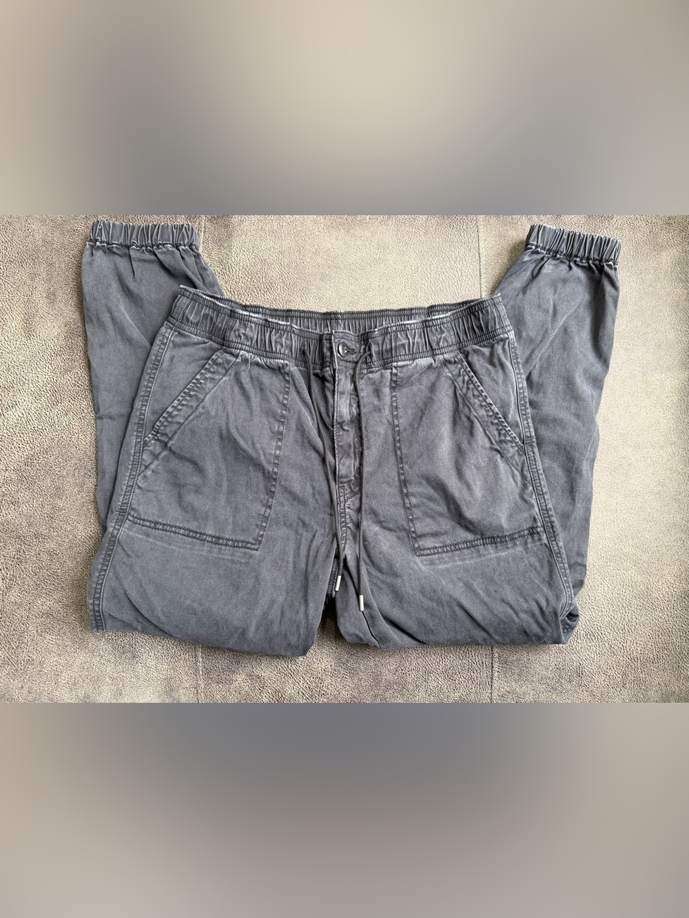American Eagle Women’s Next Level High-Waisted Jegging Jogger